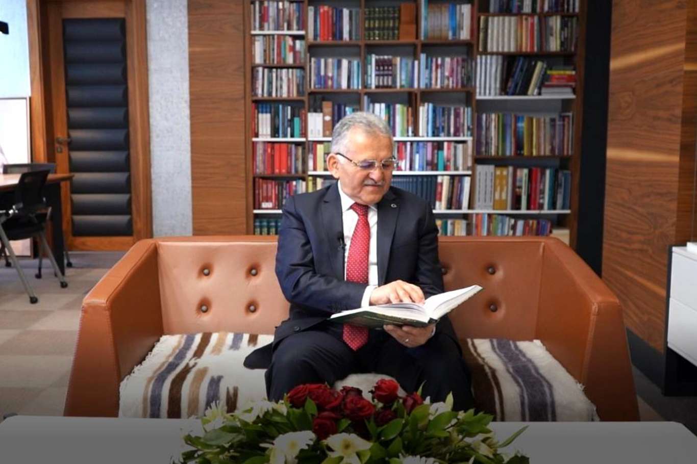Kayseri’deki kitap fuarı Sezai Karakoç anısına düzenlenecek Kayseri’deki kitap fuarı Sezai Karakoç anısına düzenlenecek
